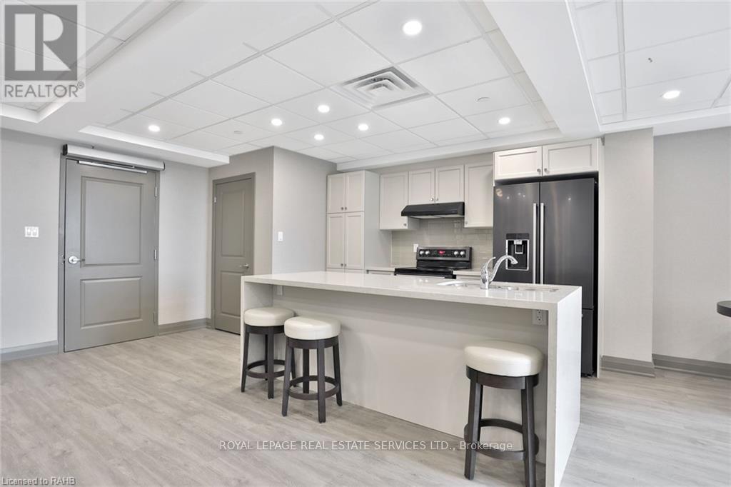 












323 - 101 SHOREVIEW PLACE

,
Hamilton,




Ontario
L8E0K3

