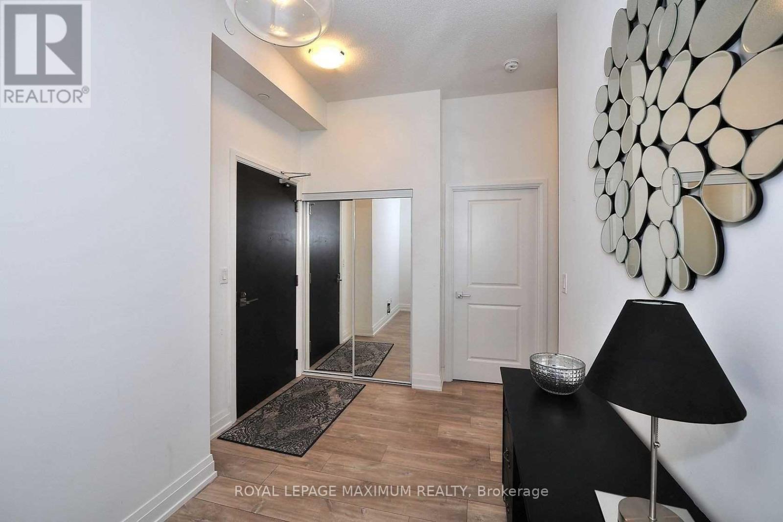 












304 - 3700 HIGHWAY 7 ROAD

,
Vaughan,




Ontario
L4L1A6

