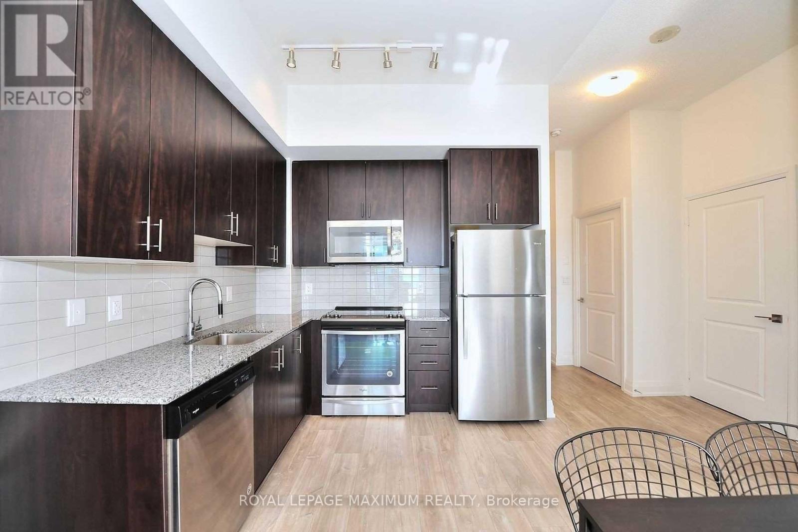 












304 - 3700 HIGHWAY 7 ROAD

,
Vaughan,




Ontario
L4L1A6


