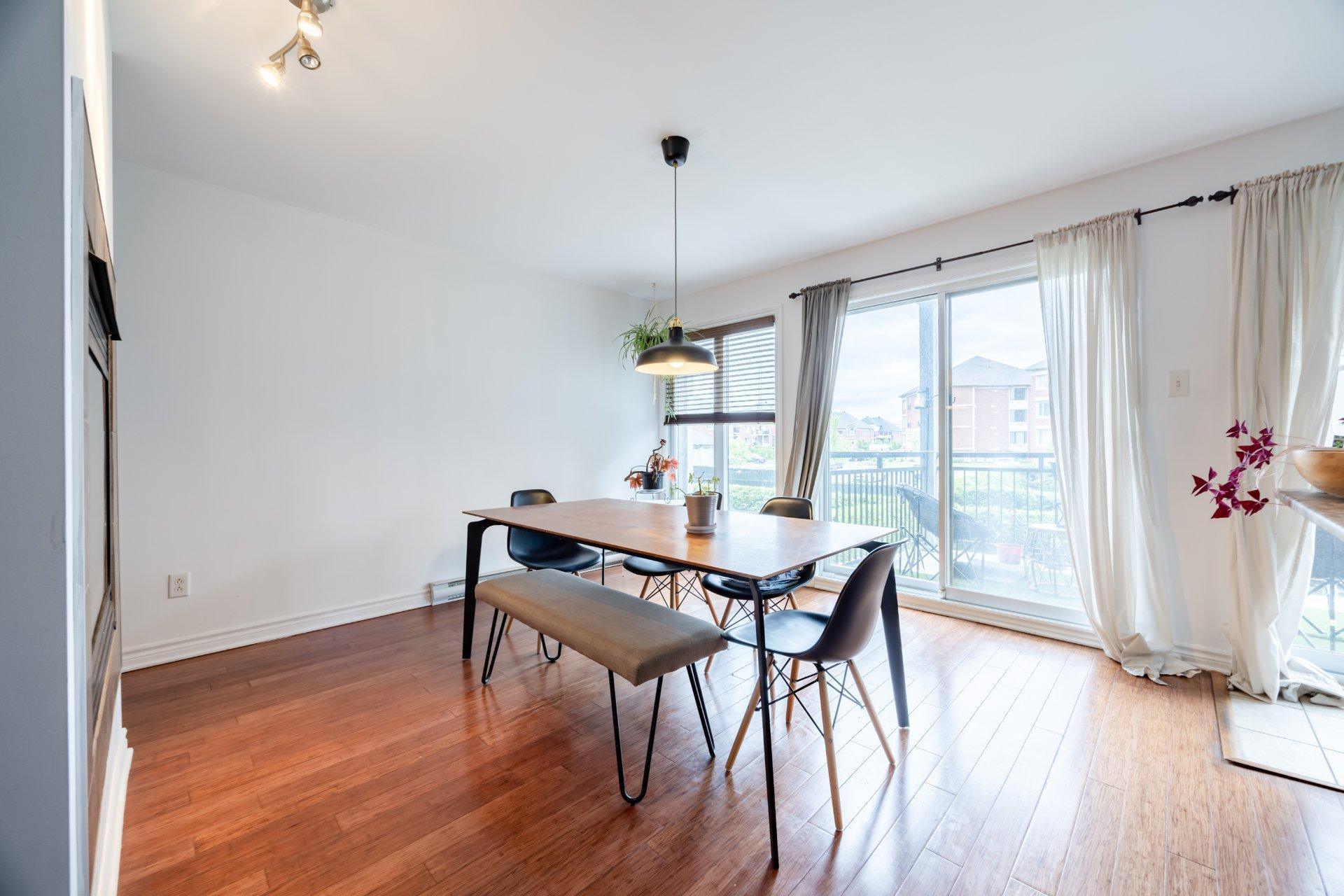 









4595


Ch. des Prairies

, 3,
Brossard,




QC
J4Y0E5

