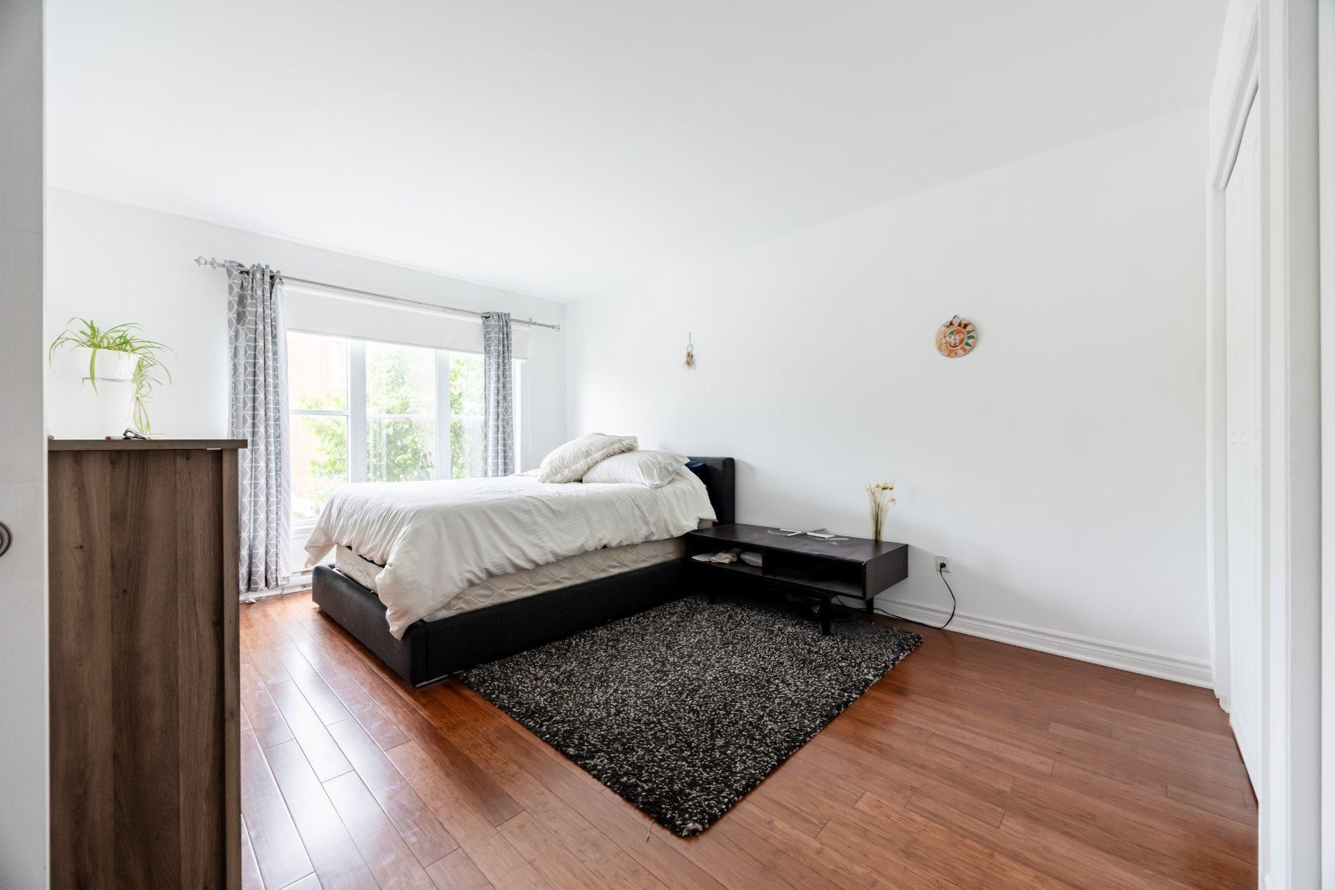 









4595


Ch. des Prairies

, 3,
Brossard,




QC
J4Y0E5

