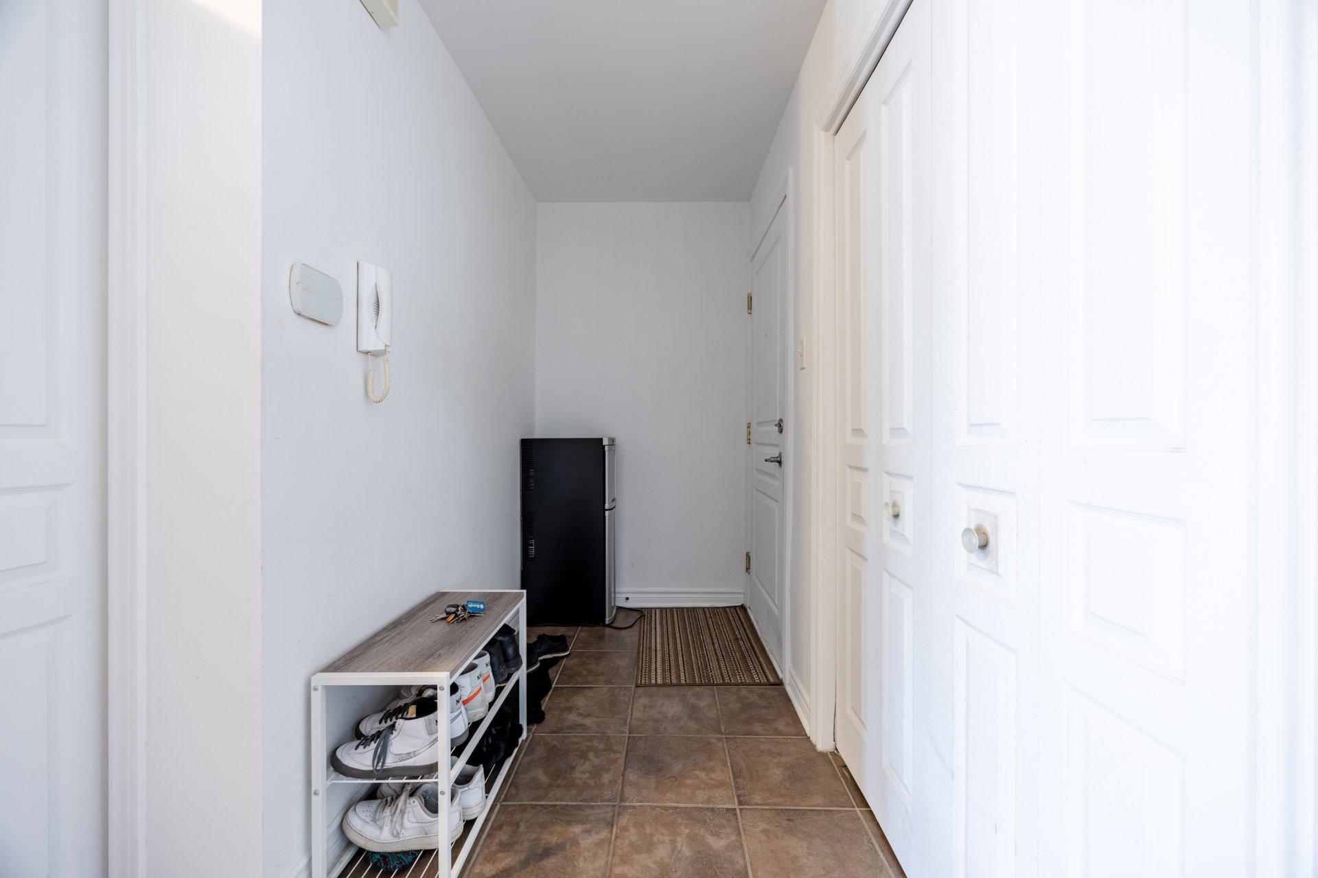 









4595


Ch. des Prairies

, 3,
Brossard,




QC
J4Y0E5

