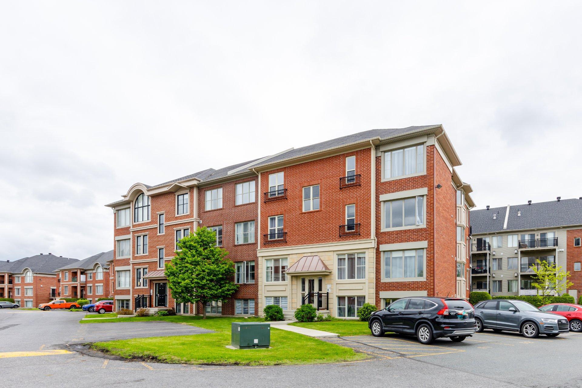 









4595


Ch. des Prairies

, 3,
Brossard,




QC
J4Y0E5

