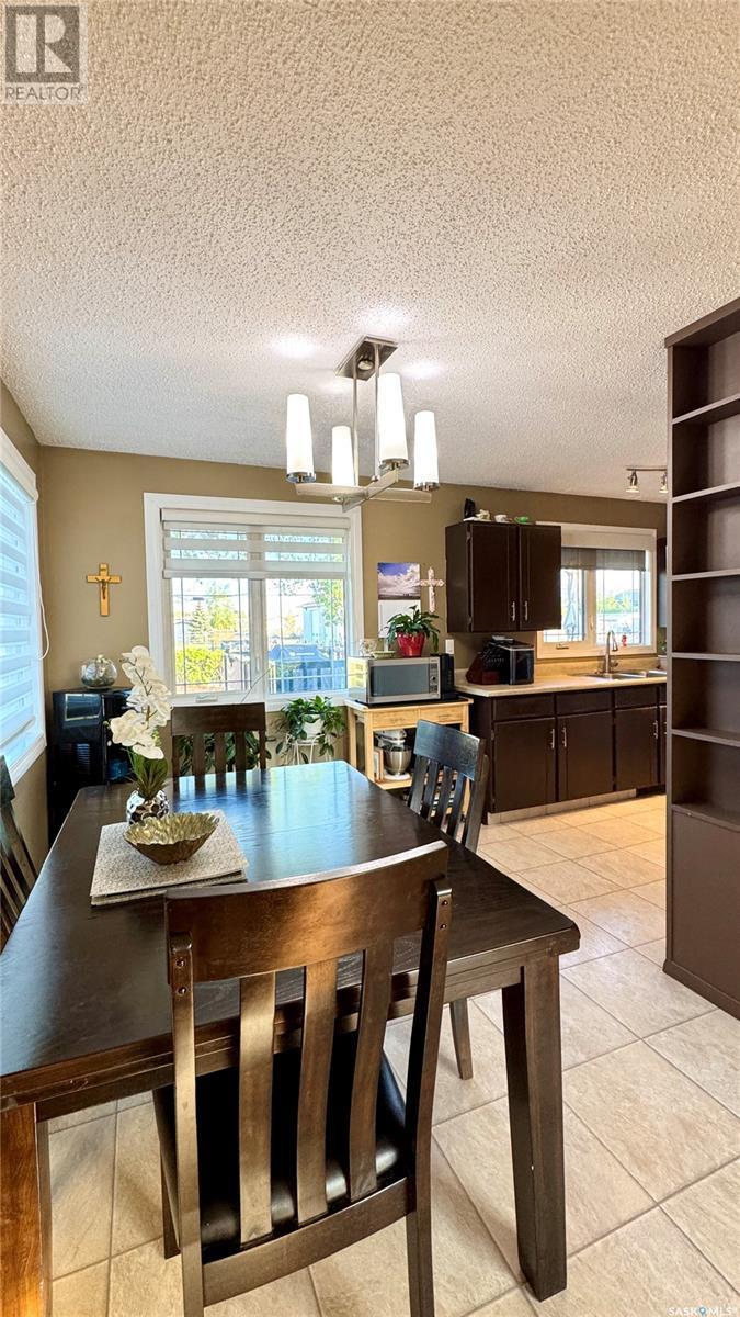 












122 Hamilton STREET

,
Davidson,




Saskatchewan
S0G1A0

