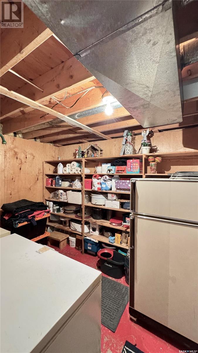 












122 Hamilton STREET

,
Davidson,




Saskatchewan
S0G1A0

