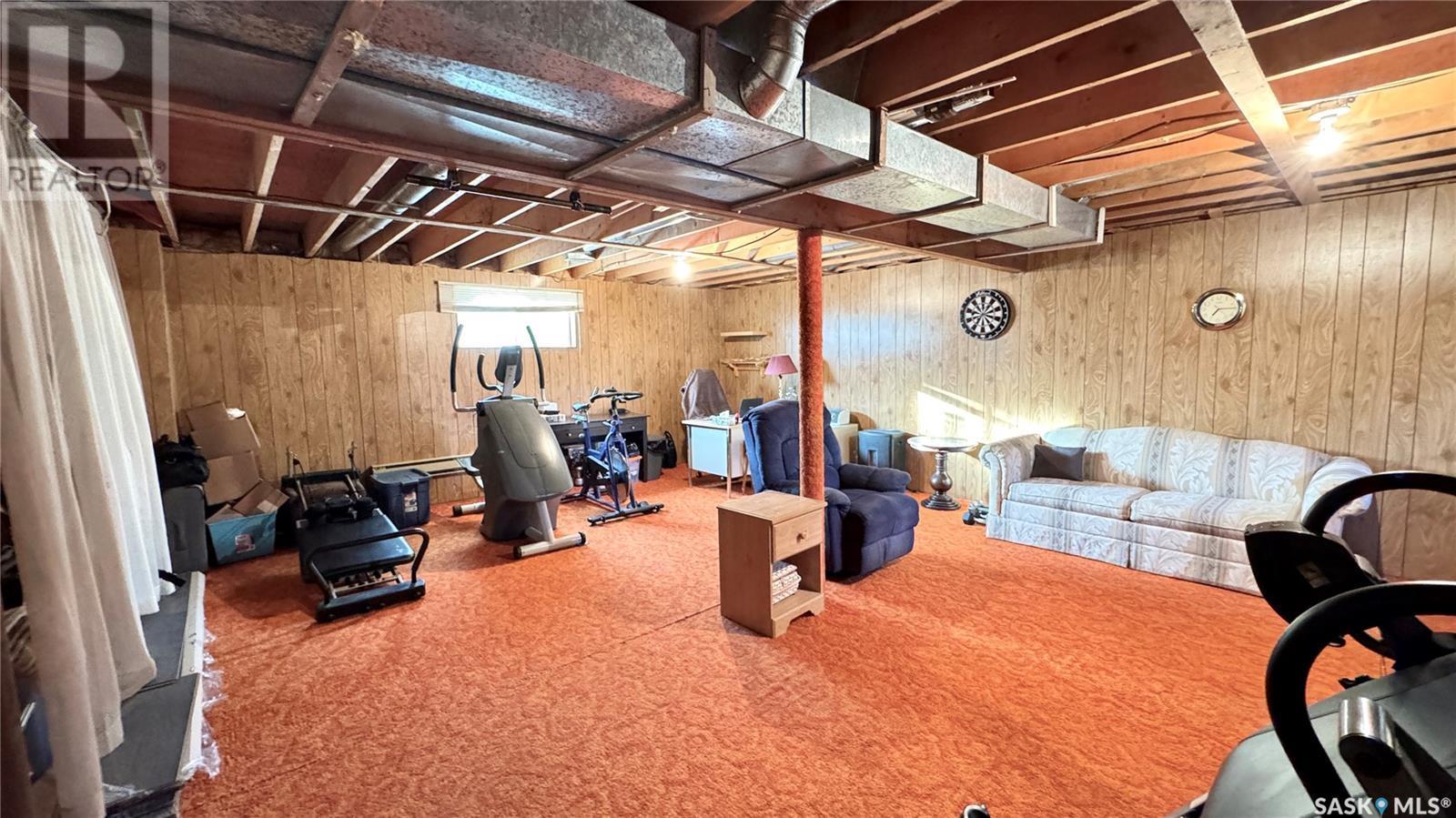 












122 Hamilton STREET

,
Davidson,




Saskatchewan
S0G1A0

