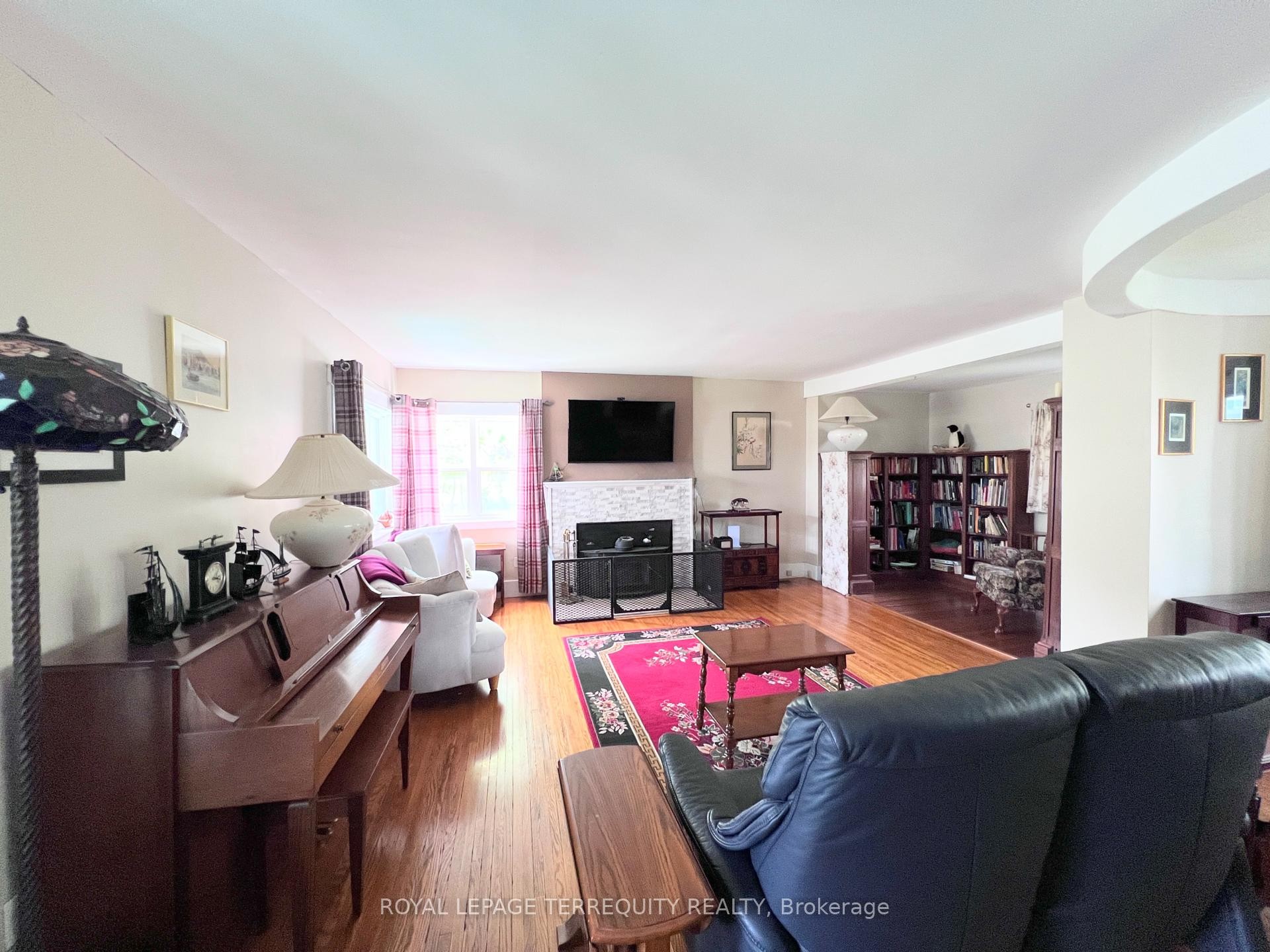 









24


Bridge

Street West,
Tweed,




ON
K0K 3J0

