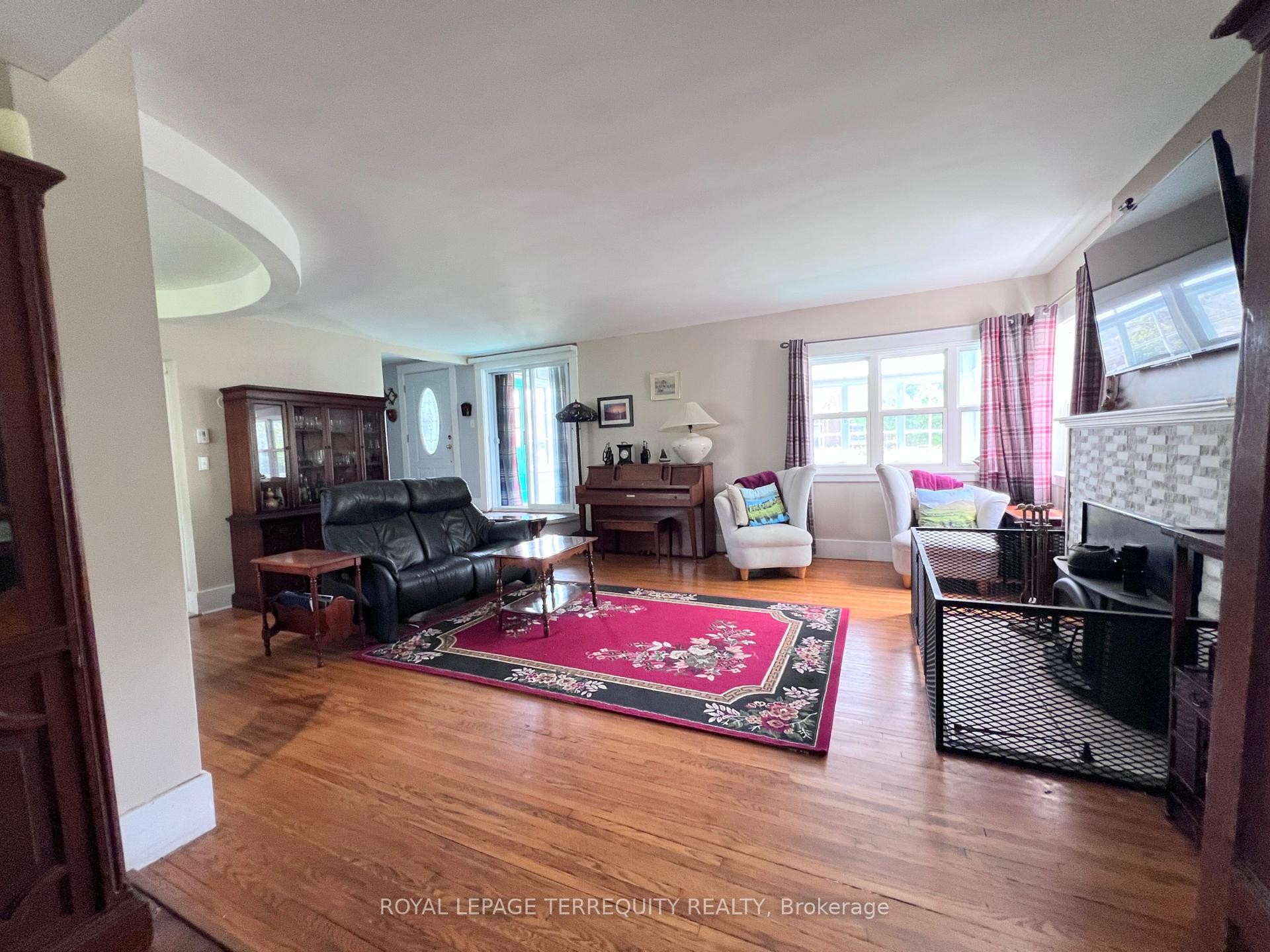 









24


Bridge

Street West,
Tweed,




ON
K0K 3J0

