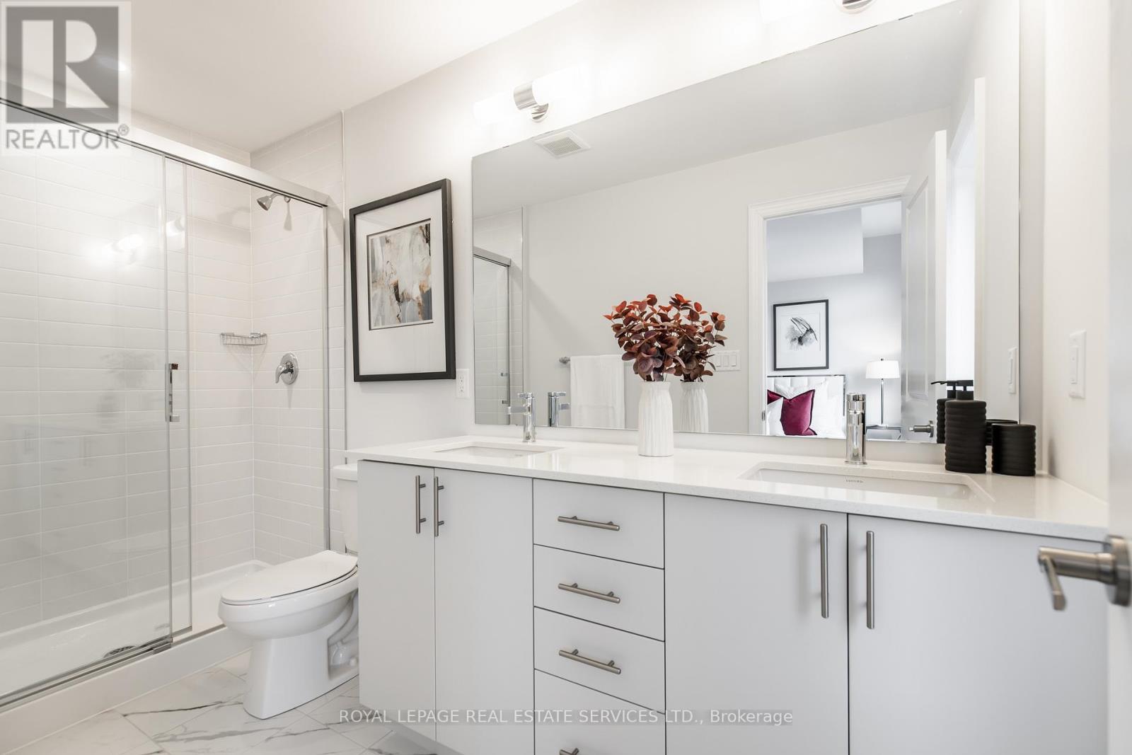 












2733 WESTOAK TRAILS BOULEVARD

,
Oakville,




Ontario
L6M5T1

