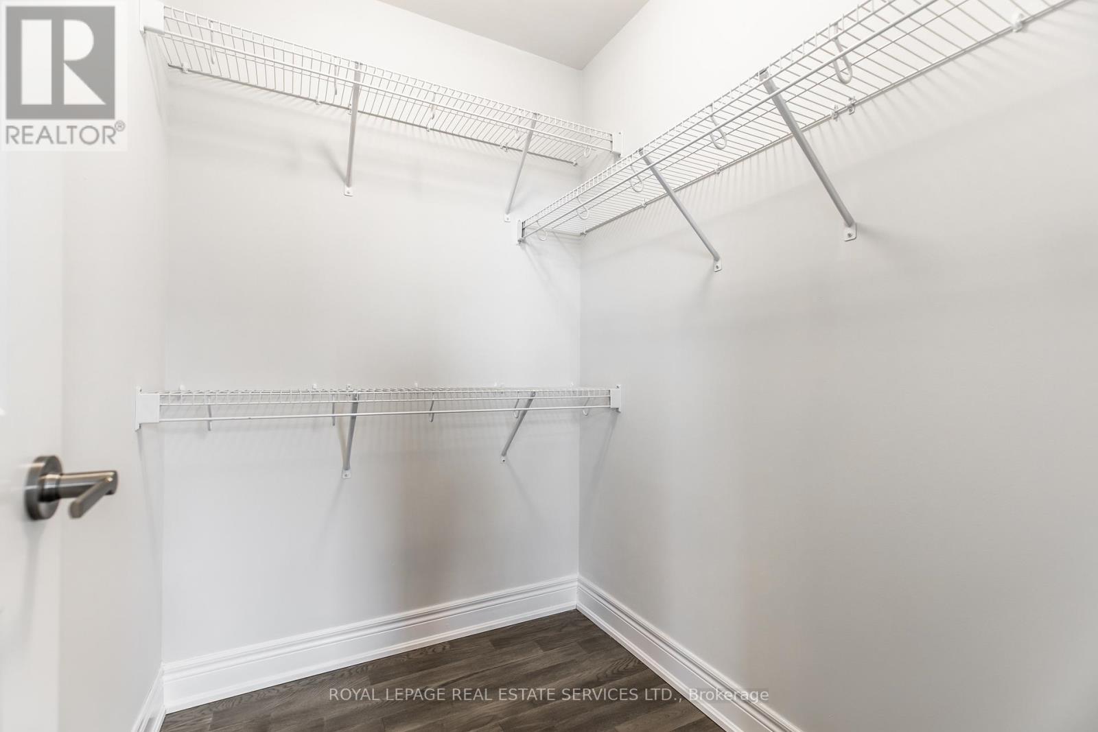 












2733 WESTOAK TRAILS BOULEVARD

,
Oakville,




Ontario
L6M5T1

