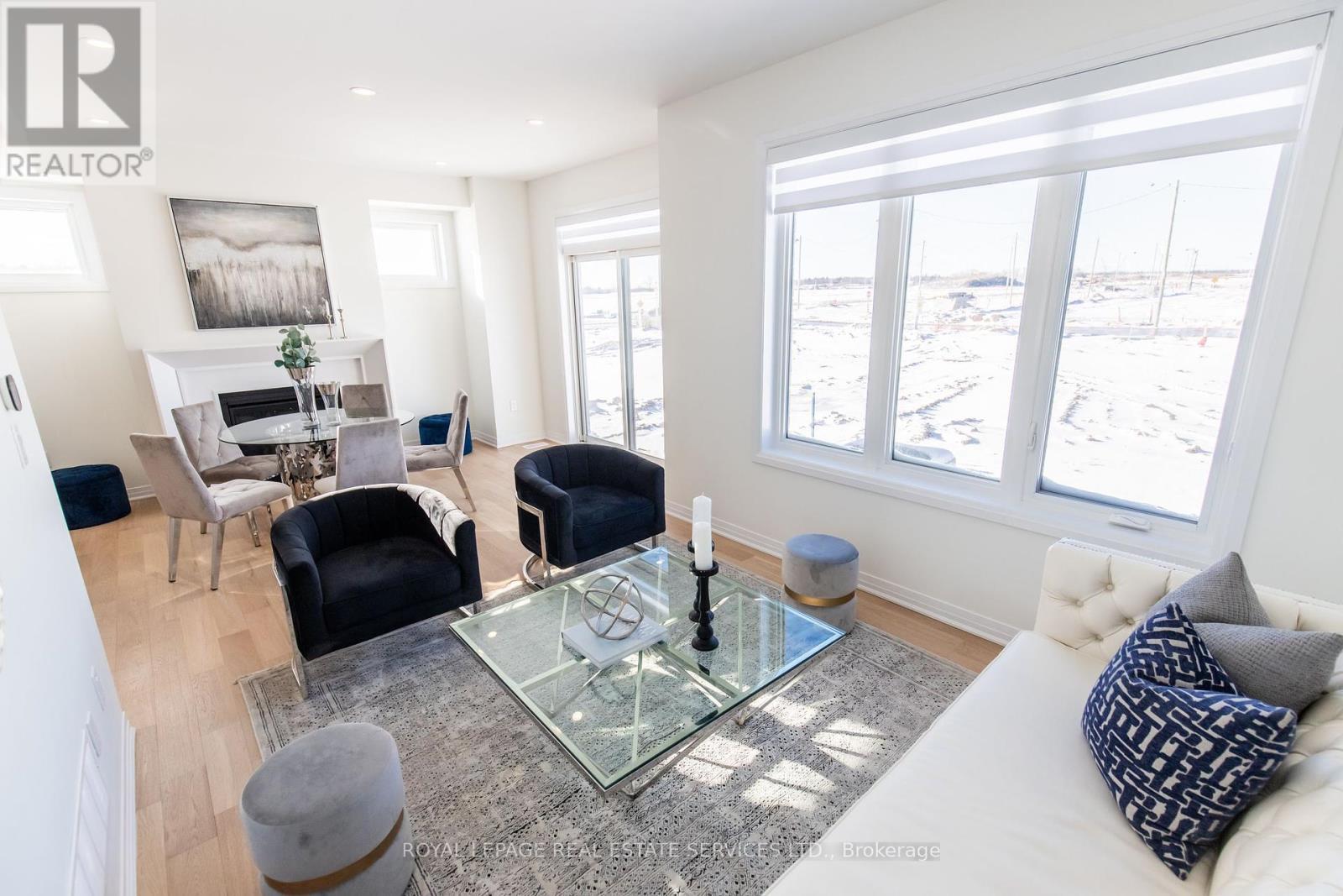 












3300 MARINER PASSAGE

,
Oakville,




Ontario
L6M5S6

