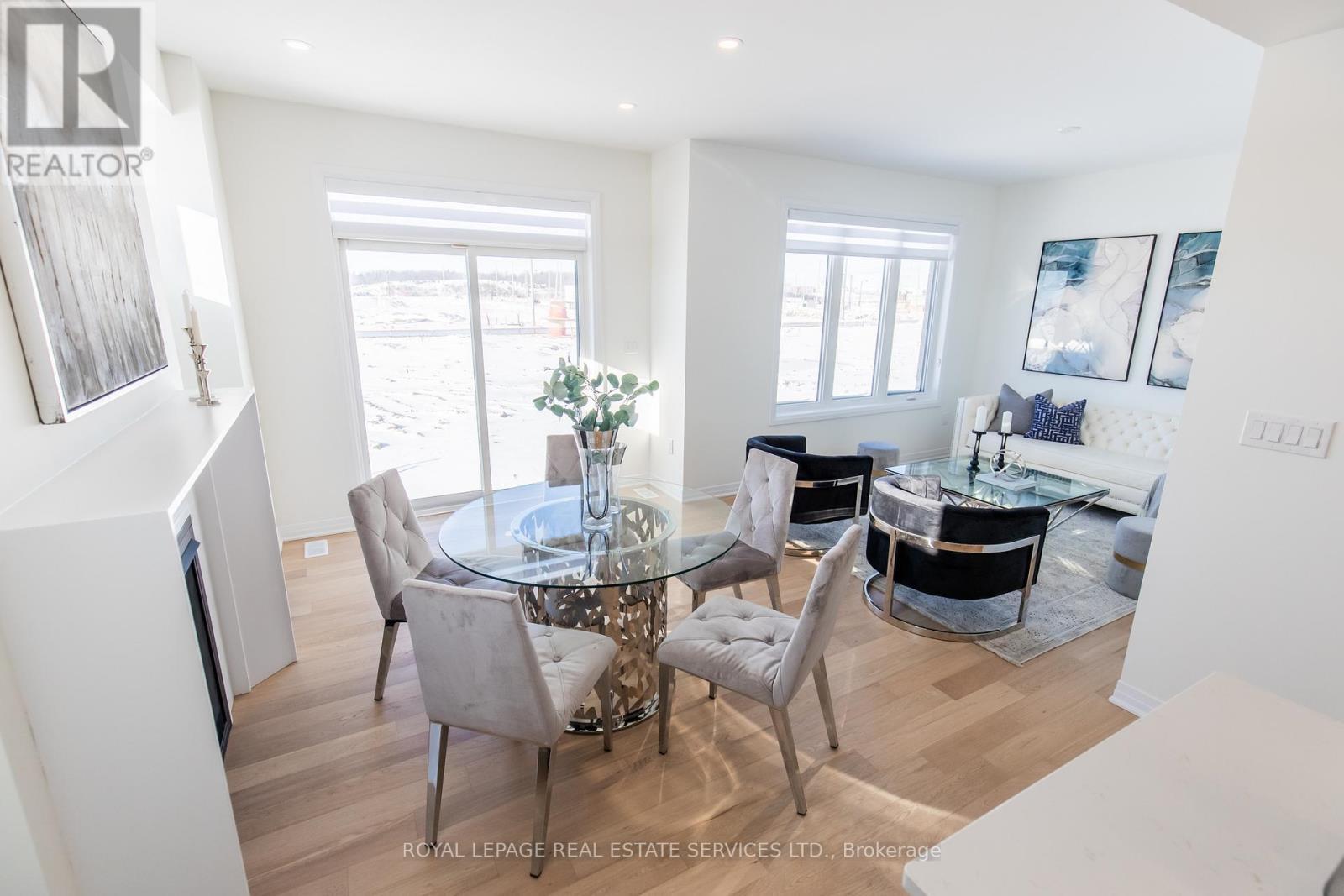 












3300 MARINER PASSAGE

,
Oakville,




Ontario
L6M5S6

