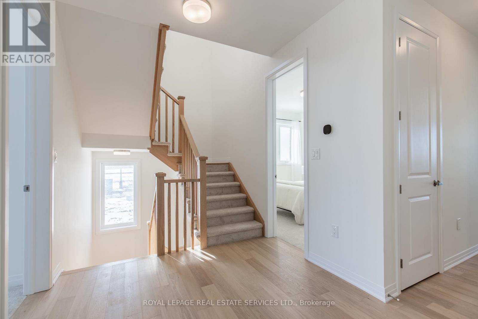 












3300 MARINER PASSAGE

,
Oakville,




Ontario
L6M5S6


