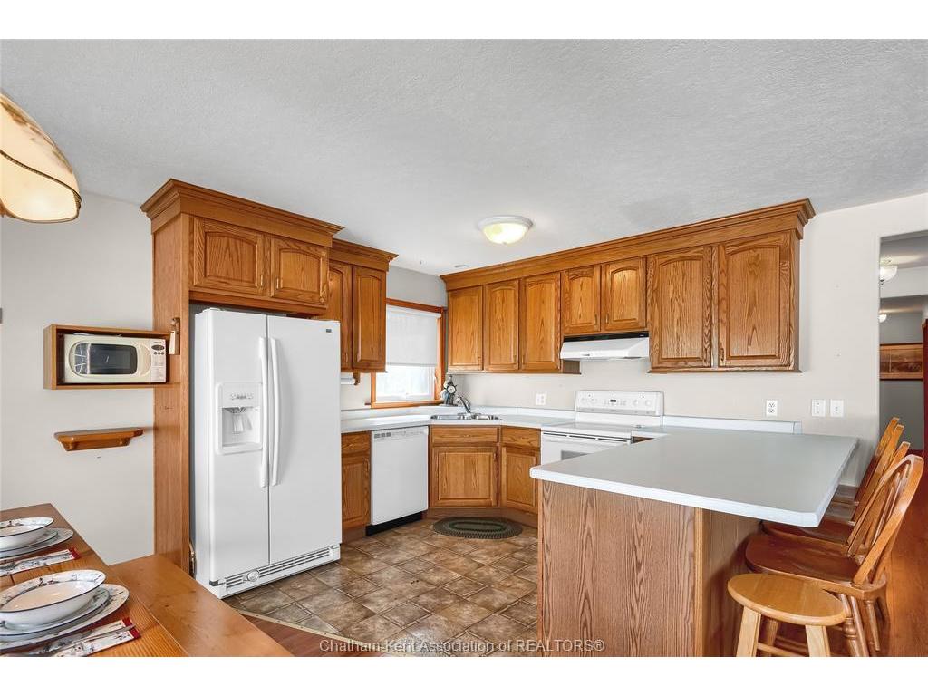 









140


CANAL

Road,
Lighthouse Cove,




ON
N0P 2L0

