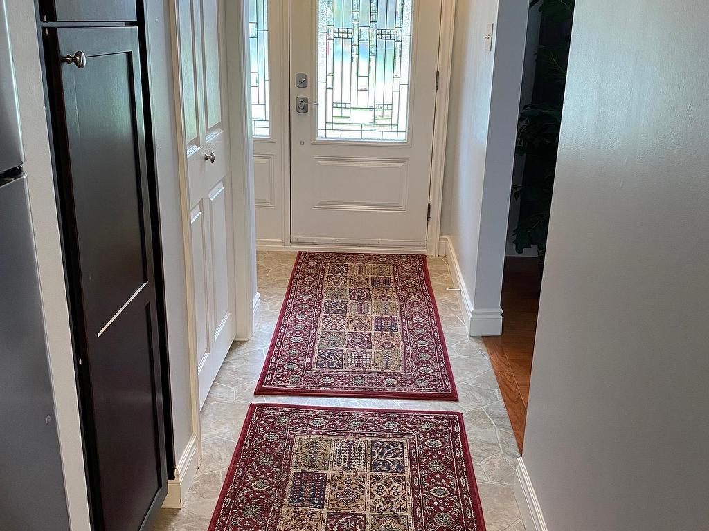 









35


Aintree

Crescent,
Brampton,




ON
L6T 2T2

