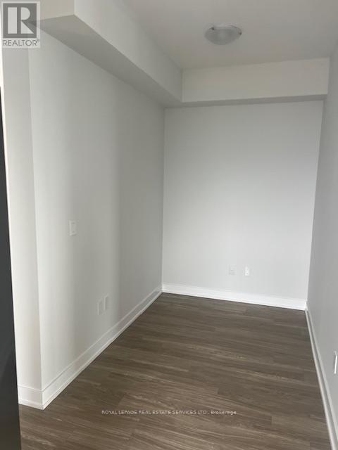 












4011 - 430 SQUARE ONE DRIVE

,
Mississauga,




Ontario
L5B0L6

