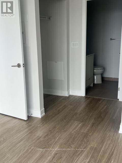 












4011 - 430 SQUARE ONE DRIVE

,
Mississauga,




Ontario
L5B0L6

