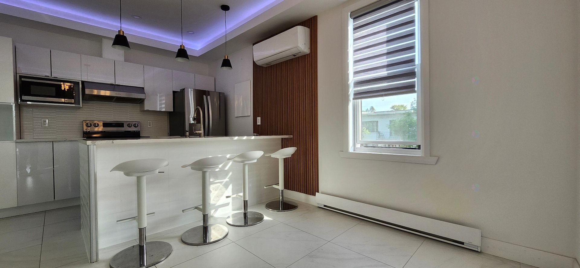 









2351


Rue Allard

, 1,
Montréal (Le Sud-Ouest),




QC
H4L2L1

