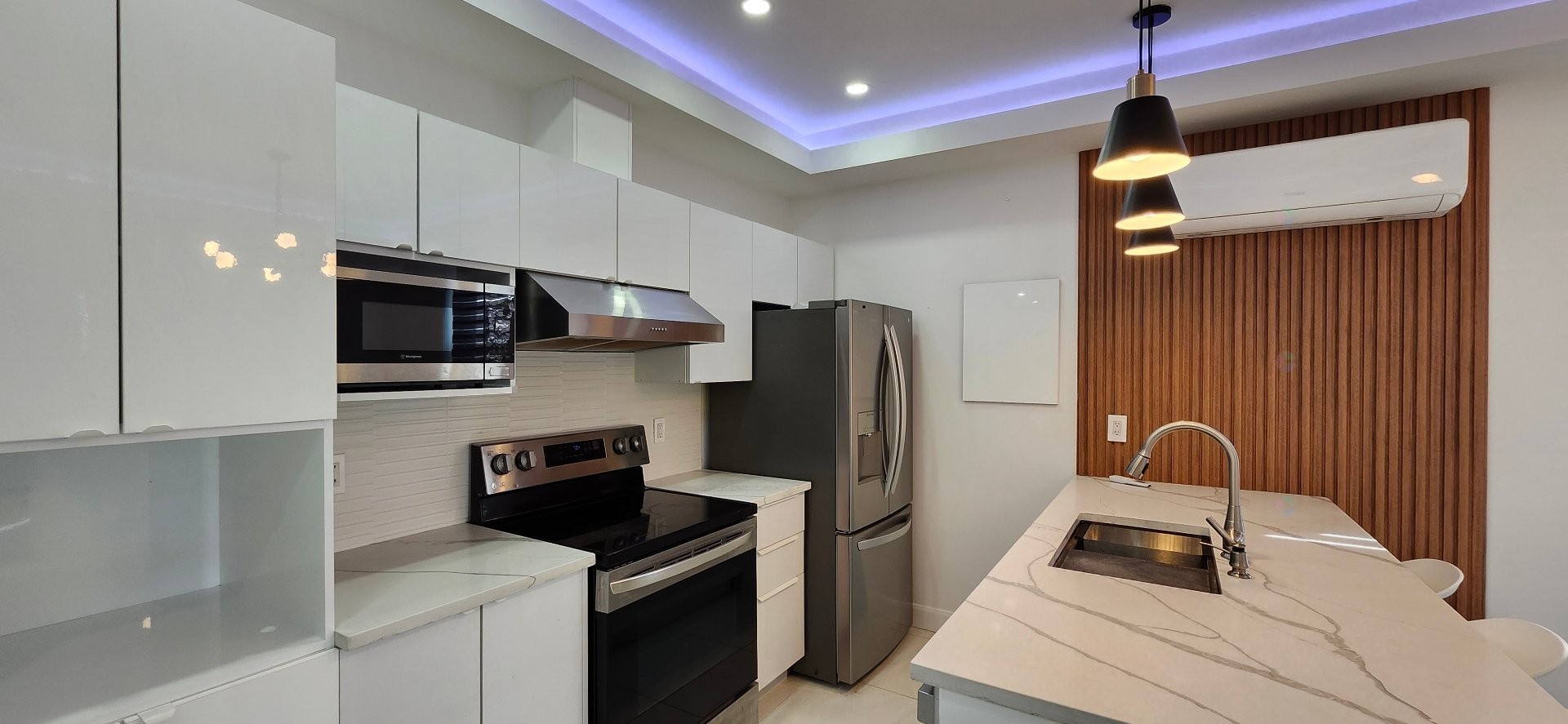 









2351


Rue Allard

, 1,
Montréal (Le Sud-Ouest),




QC
H4L2L1

