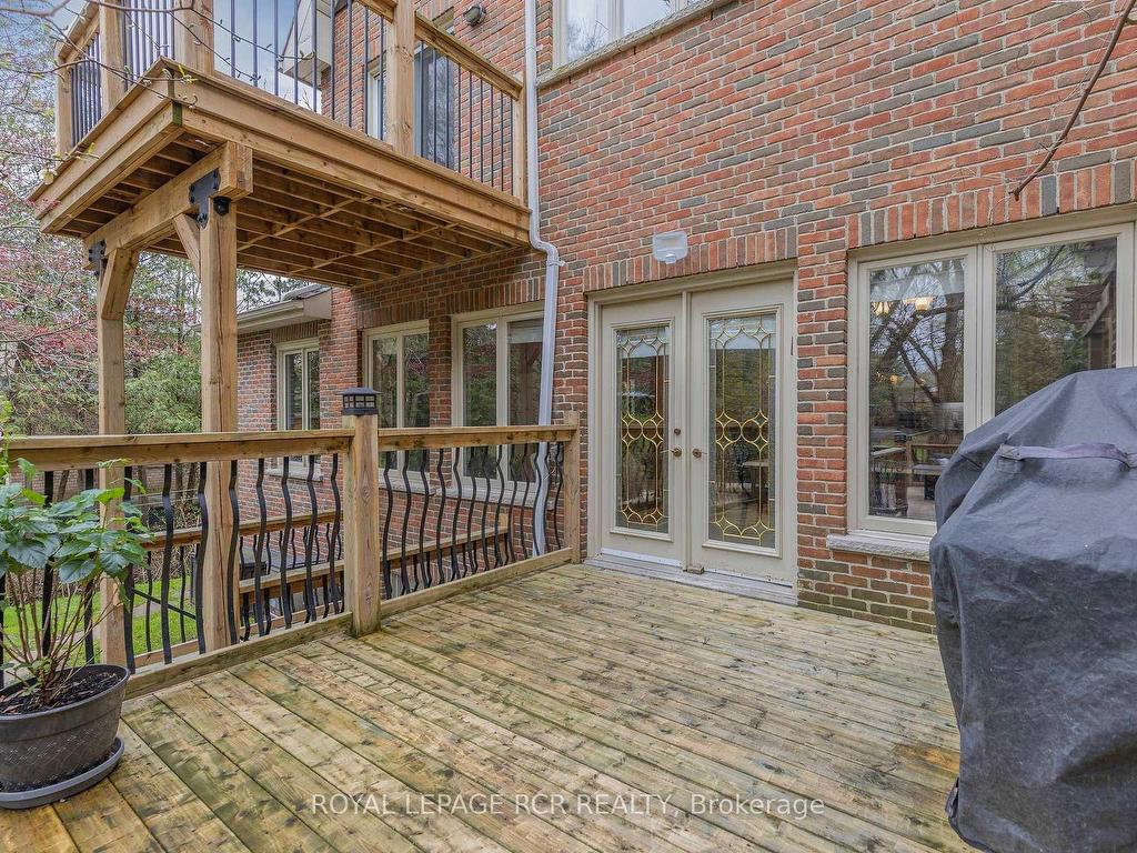 









34


Garden

Avenue,
Richmond Hill,




ON
L4C 6L9


