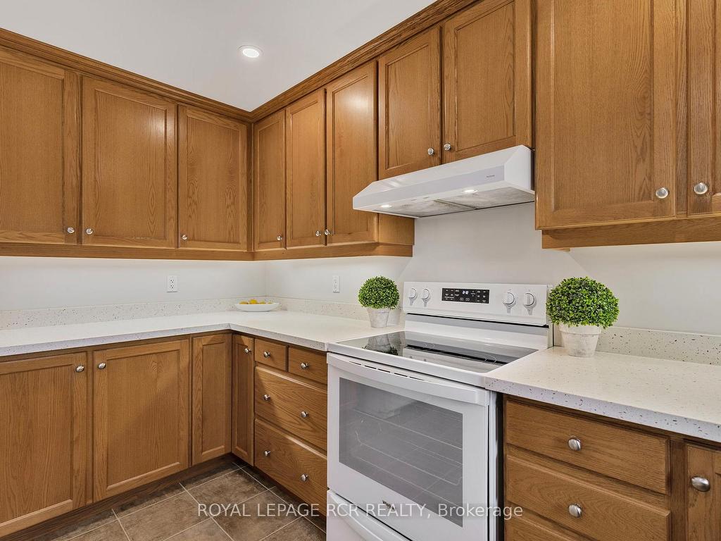 









55


Nelson

Street,
Bradford West Gwillimbury,




ON
L3Z 1E4

