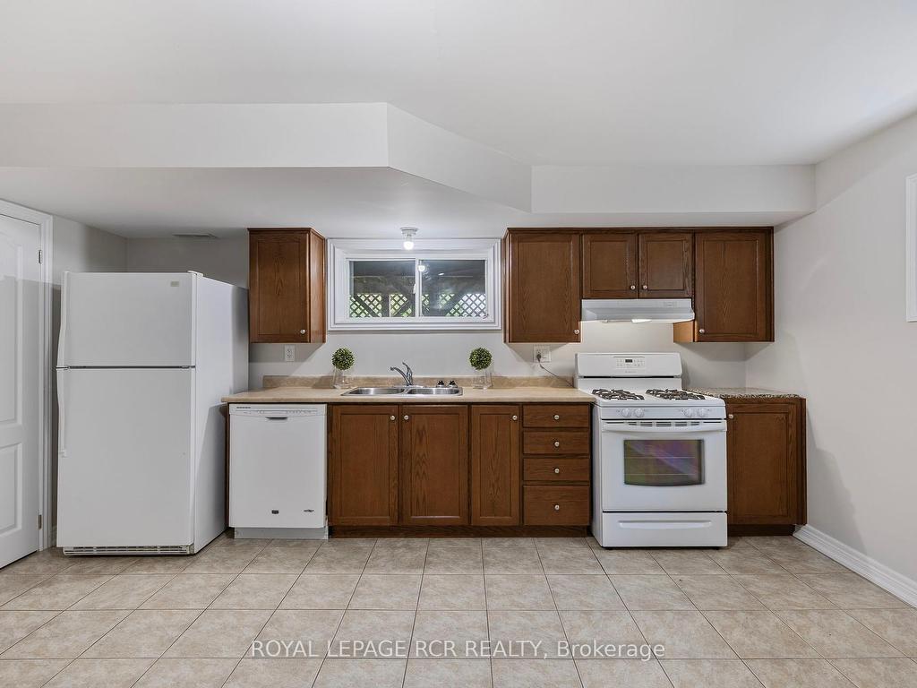 









55


Nelson

Street,
Bradford West Gwillimbury,




ON
L3Z 1E4

