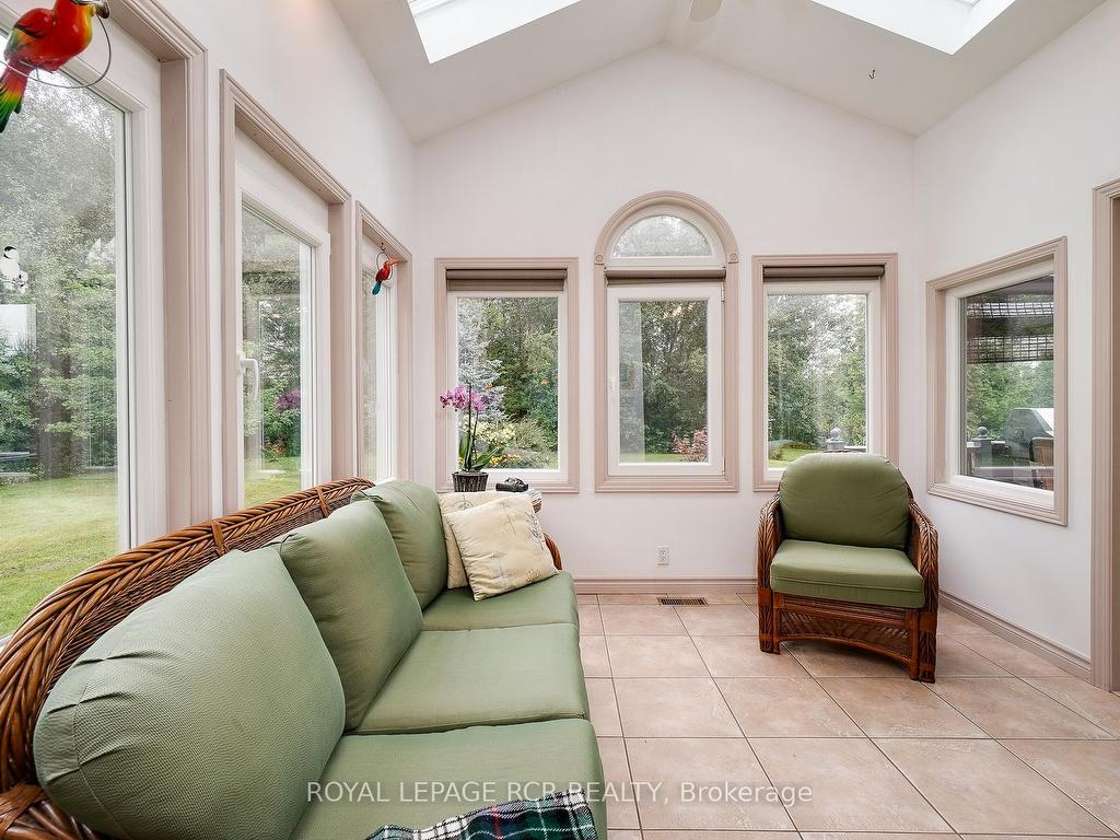 









5823


Eighth

Line,
Erin,




ON
N0B 1Z0

