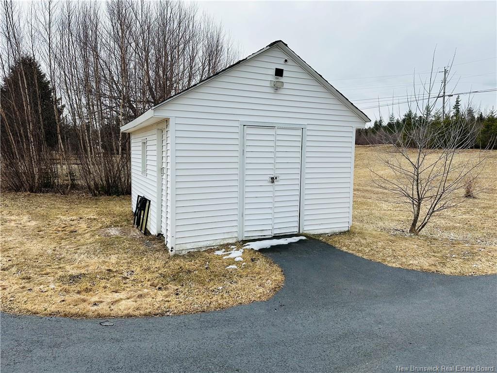 









1072


Howard

RD,
Keenans,




NB
E9B 2E7

