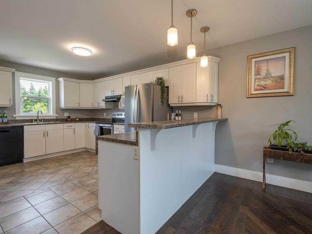 












271 Leslie Road

,
East Lawrencetown,




NS
B2Z 1T4

