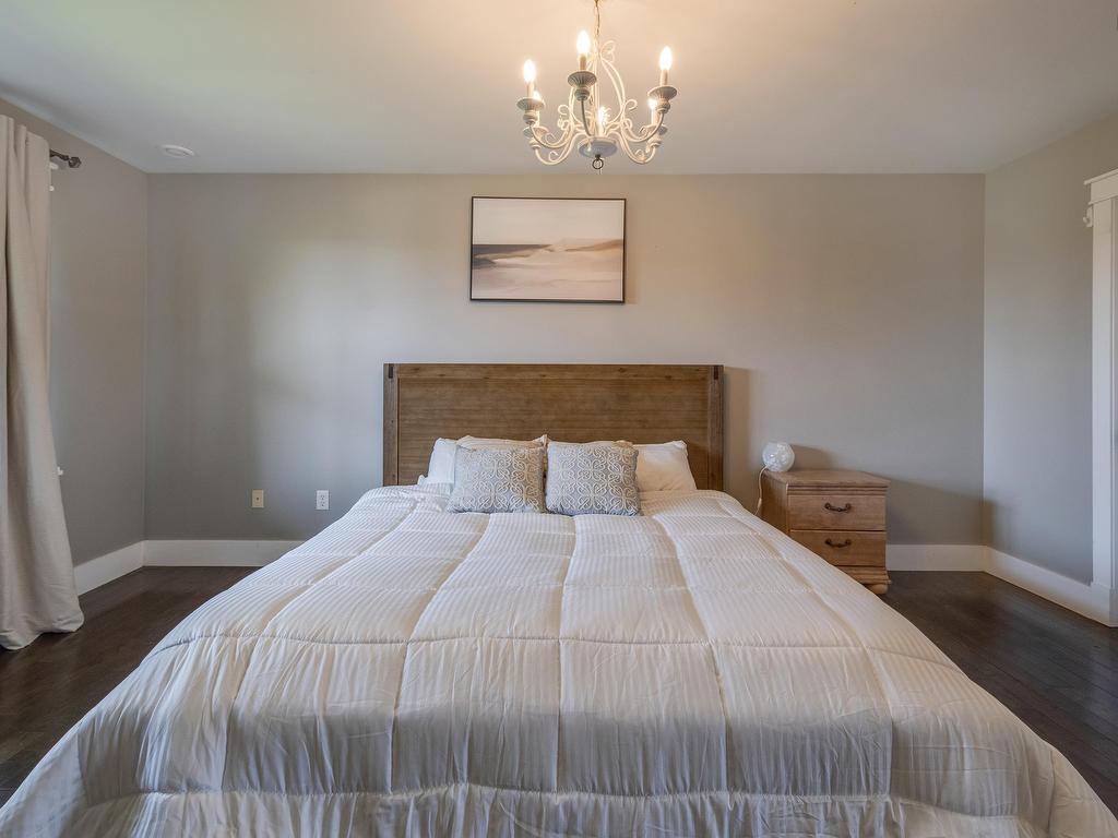












271 Leslie Road

,
East Lawrencetown,




NS
B2Z 1T4

