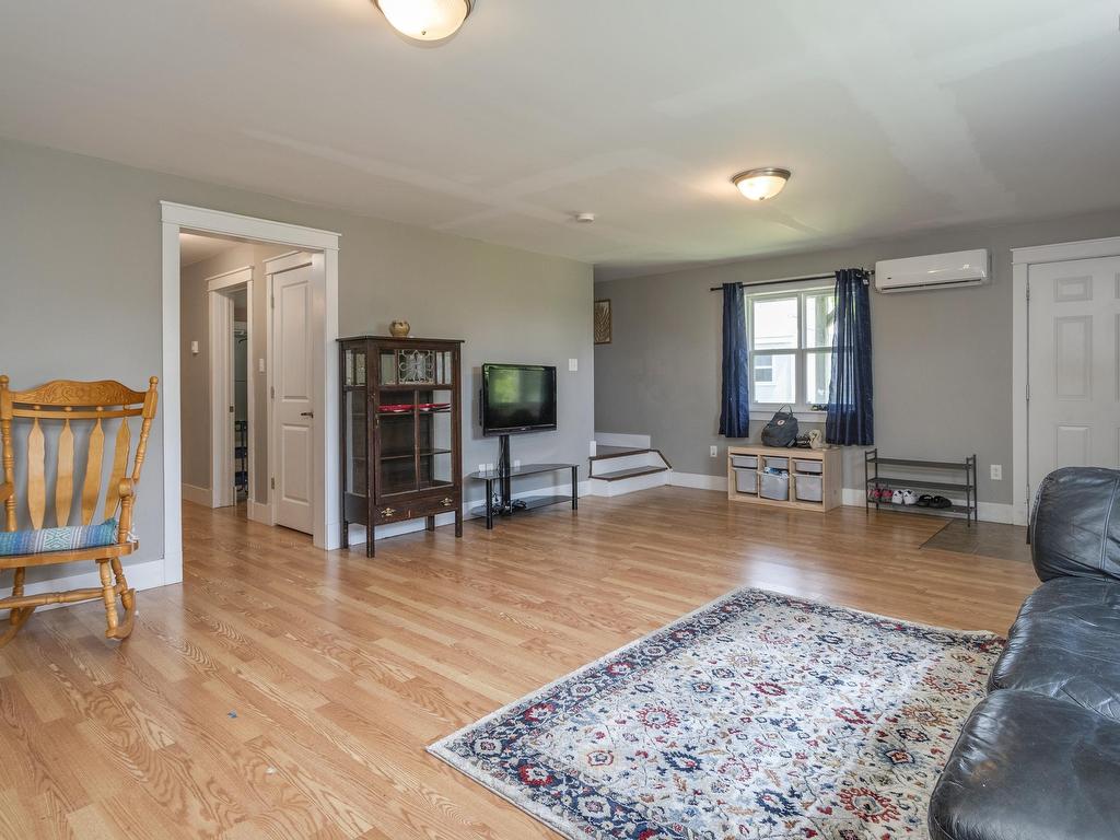 












271 Leslie Road

,
East Lawrencetown,




NS
B2Z 1T4

