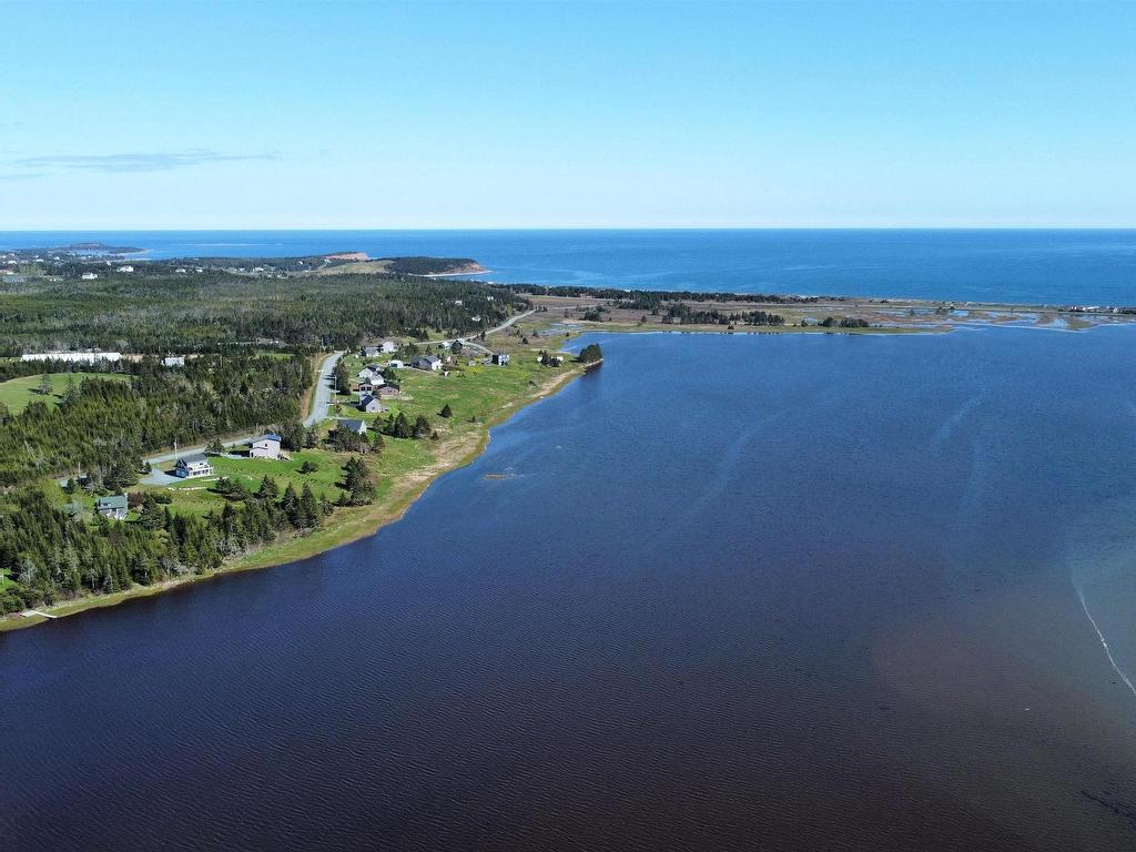 












271 Leslie Road

,
East Lawrencetown,




NS
B2Z 1T4

