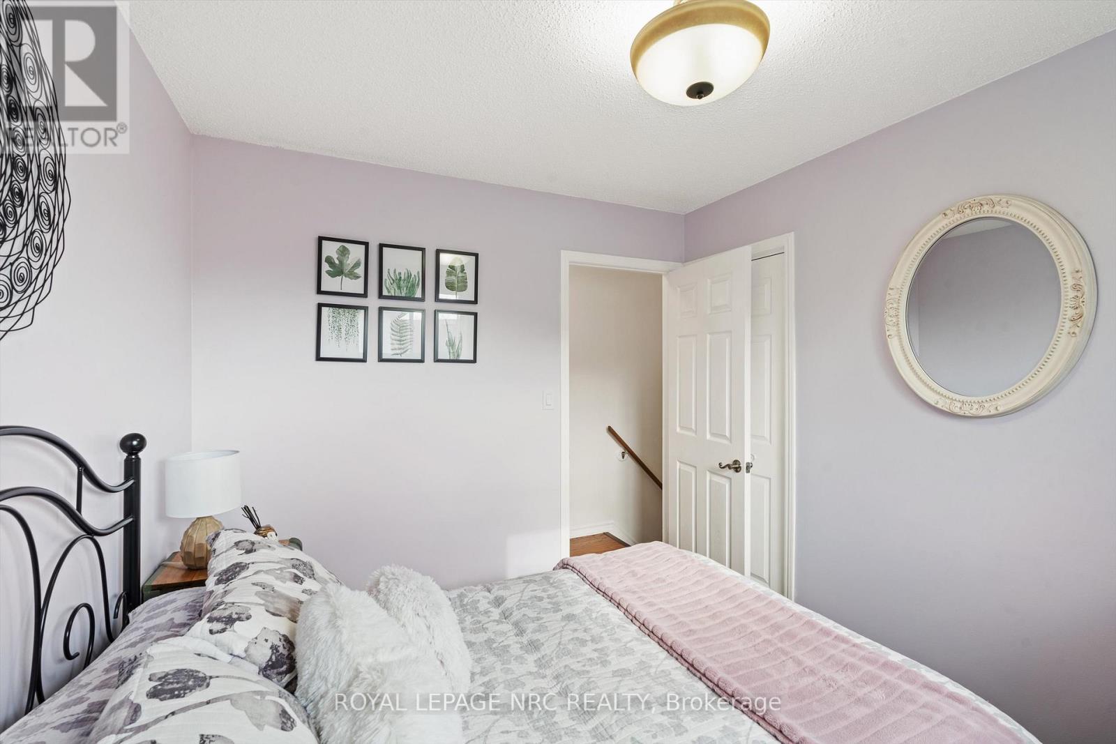 












6921 WATERS AVENUE

,
Niagara Falls (Arad/Fallsview),




Ontario
L2G5X4

