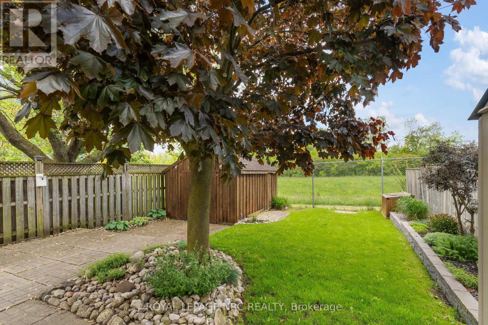 












6921 WATERS AVENUE

,
Niagara Falls (Arad/Fallsview),




Ontario
L2G5X4

