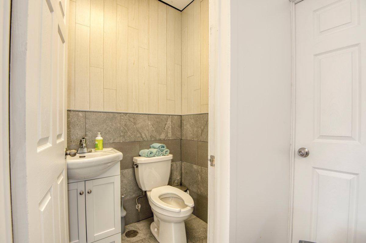 









14


Rue Langlois

,
Granby,




QC
J2G6J4

