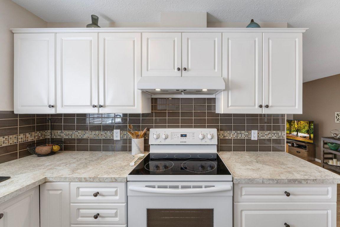 









2640


Gordon

Drive,
Kelowna,




BC
V1W 3R2

