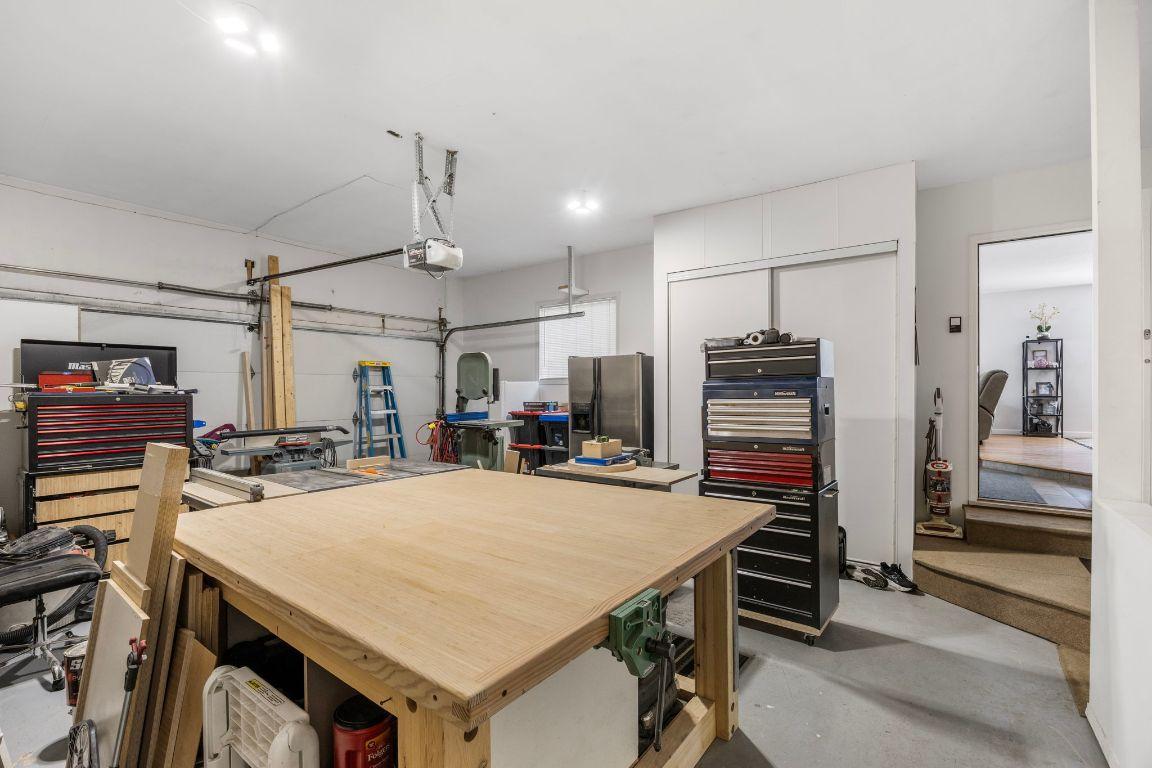 









2640


Gordon

Drive,
Kelowna,




BC
V1W 3R2

