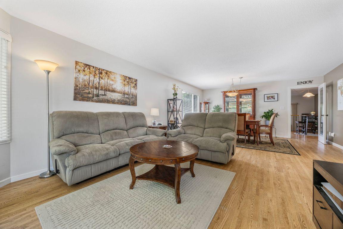 









2640


Gordon

Drive,
Kelowna,




BC
V1W 3R2

