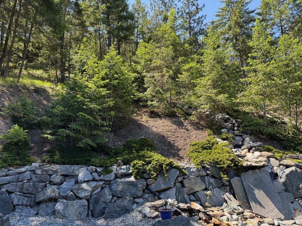 









1820


Olympus

Way,
West Kelowna,




BC
V1Z 3J1

