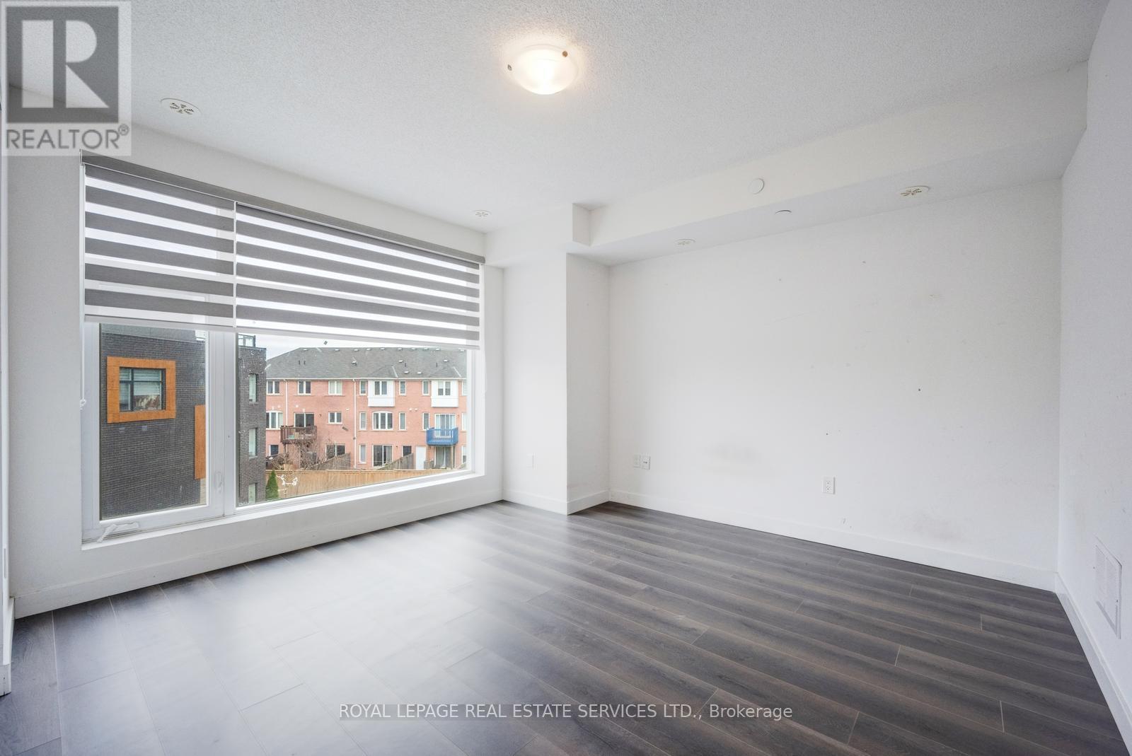 












23 - 200 MALTA AVENUE

,
Brampton,




Ontario
L6Y6H8

