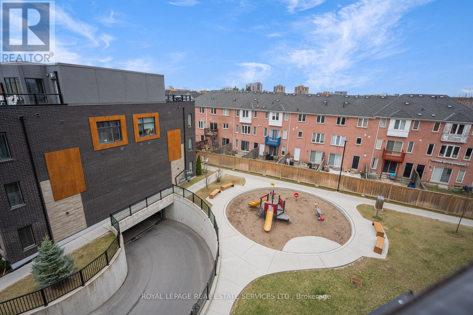 












23 - 200 MALTA AVENUE

,
Brampton,




Ontario
L6Y6H8


