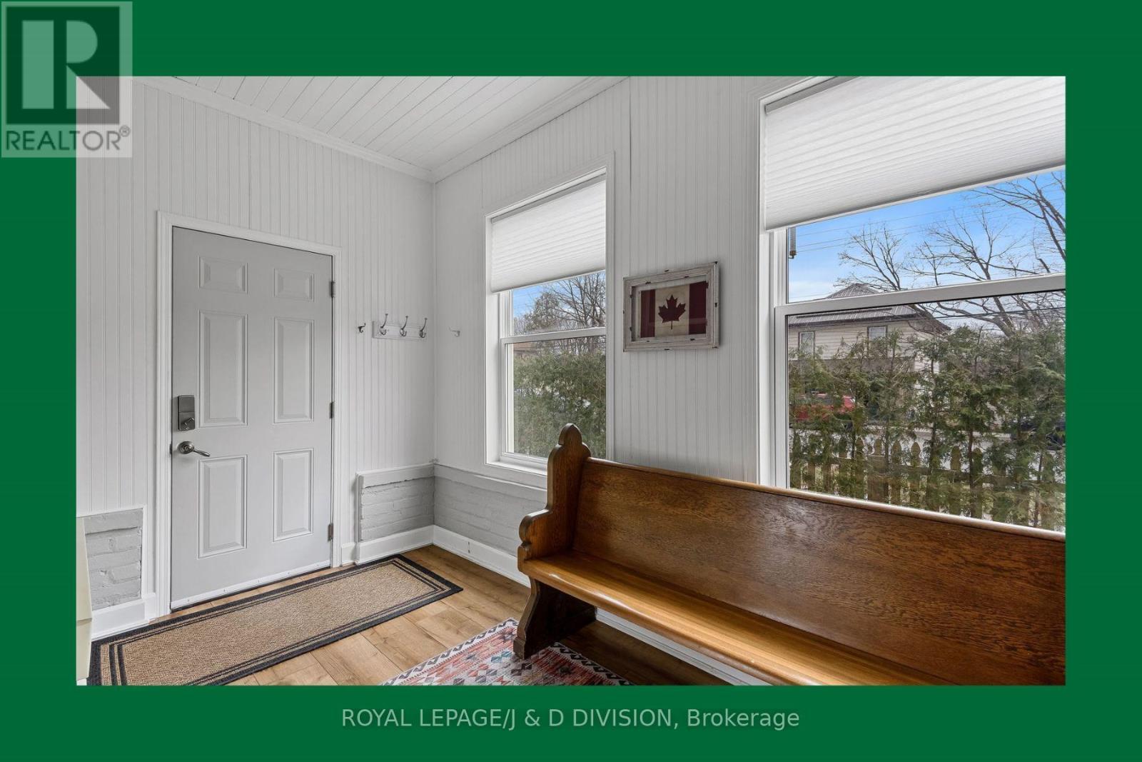 












LAKEFIELD - 16 ALBERT STREET

,
Selwyn,




Ontario
K0L2H0

