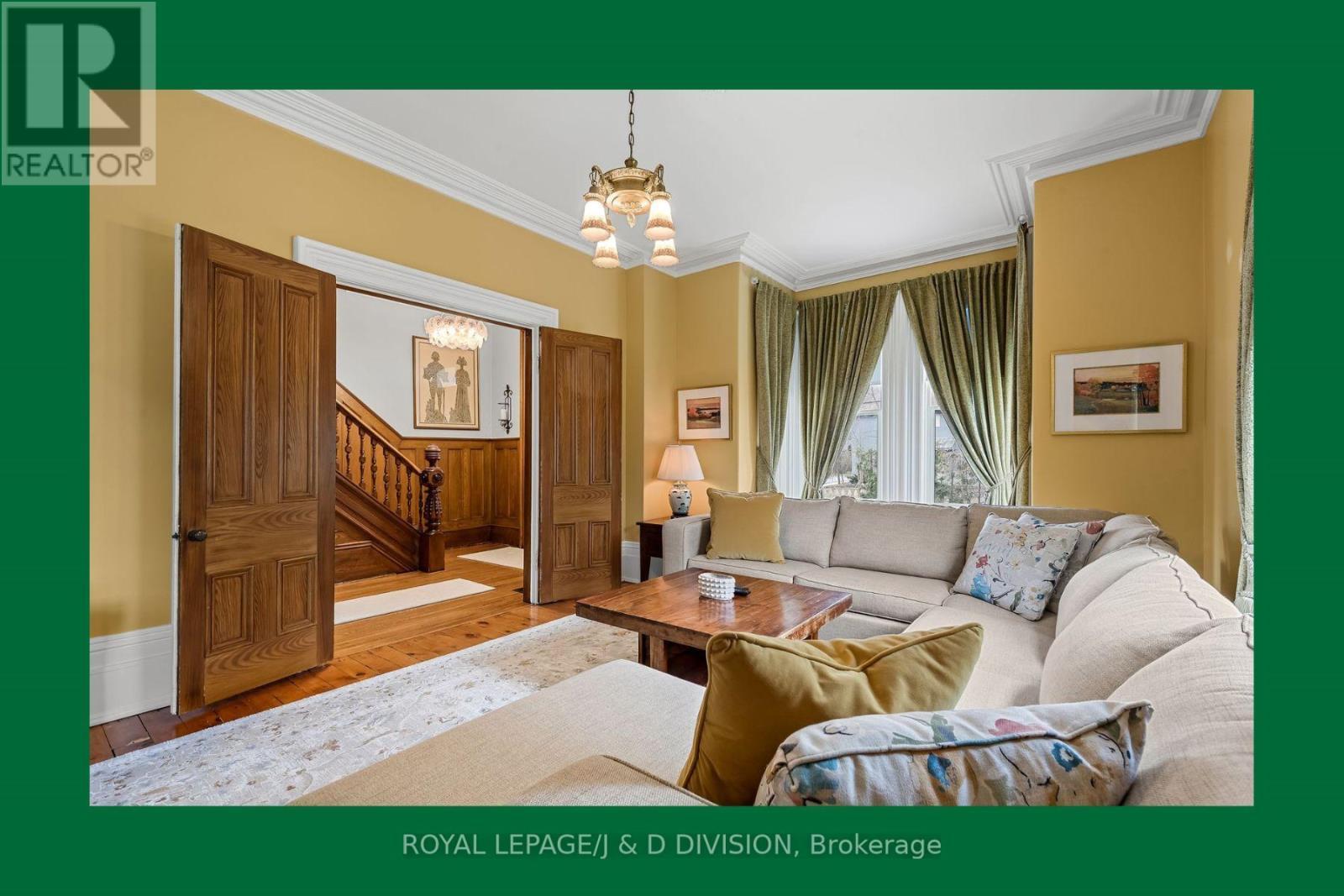 












LAKEFIELD - 16 ALBERT STREET

,
Selwyn,




Ontario
K0L2H0

