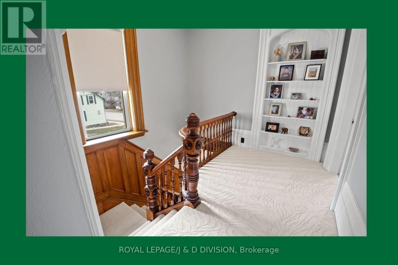 












LAKEFIELD - 16 ALBERT STREET

,
Selwyn,




Ontario
K0L2H0

