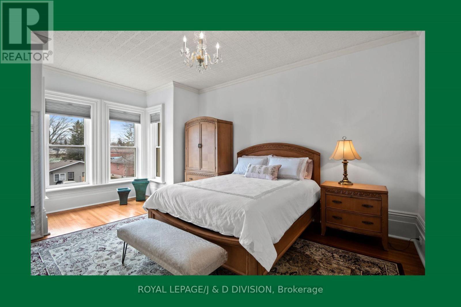 












LAKEFIELD - 16 ALBERT STREET

,
Selwyn,




Ontario
K0L2H0

