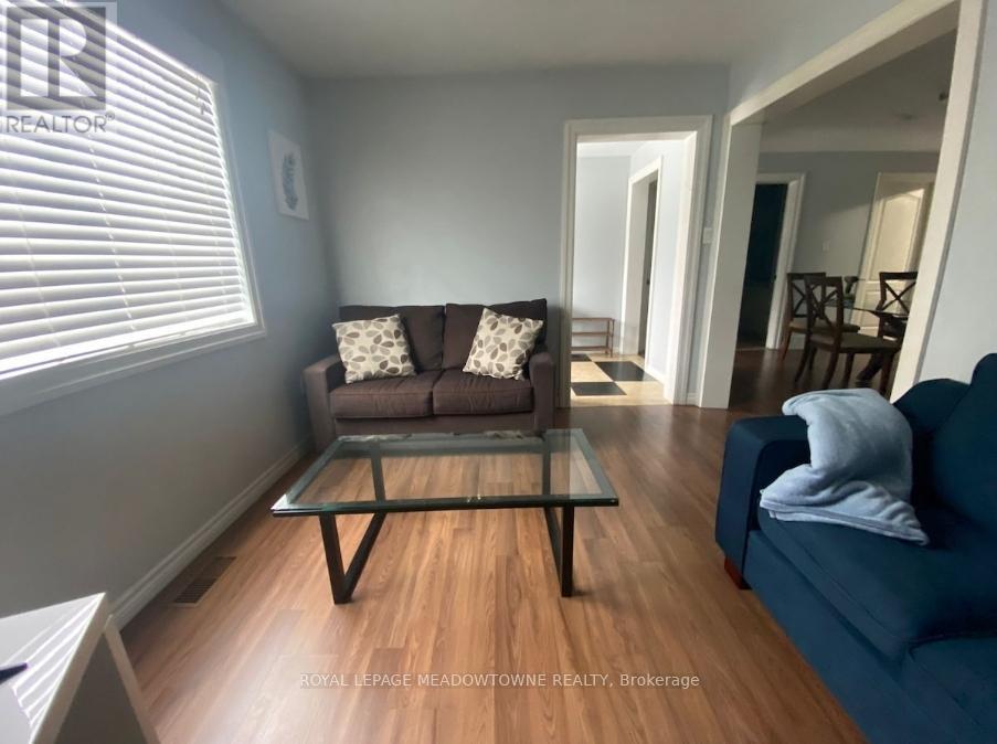 












557 GENEVA STREET

,
St. Catharines,




Ontario
L2N2J1

