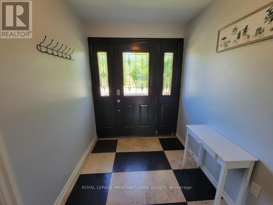 












557 GENEVA STREET

,
St. Catharines,




Ontario
L2N2J1

