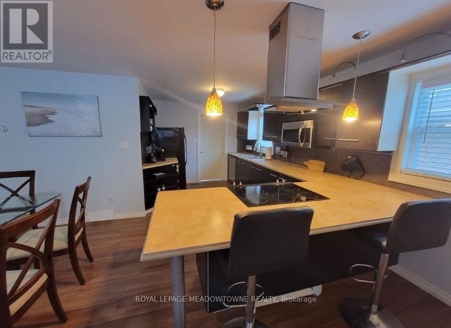 












557 GENEVA STREET

,
St. Catharines,




Ontario
L2N2J1

