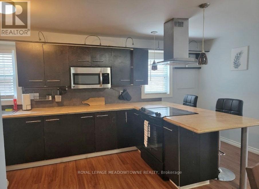 












557 GENEVA STREET

,
St. Catharines,




Ontario
L2N2J1

