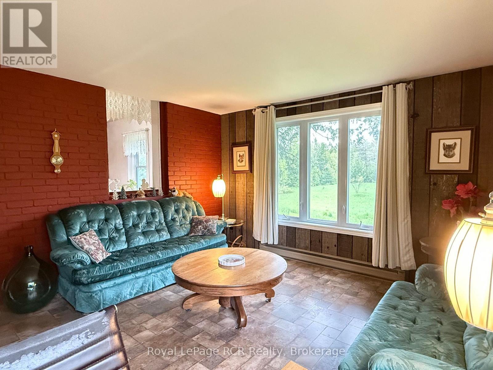 












134780 20 SIDE ROAD

,
West Grey,




Ontario
N0G1L0

